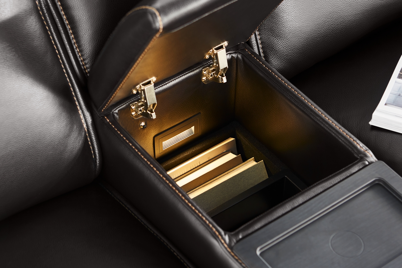 Scarborough Black Leather 5 Pc Dual Power Reclining Living Room - Thumbnail - Image 10