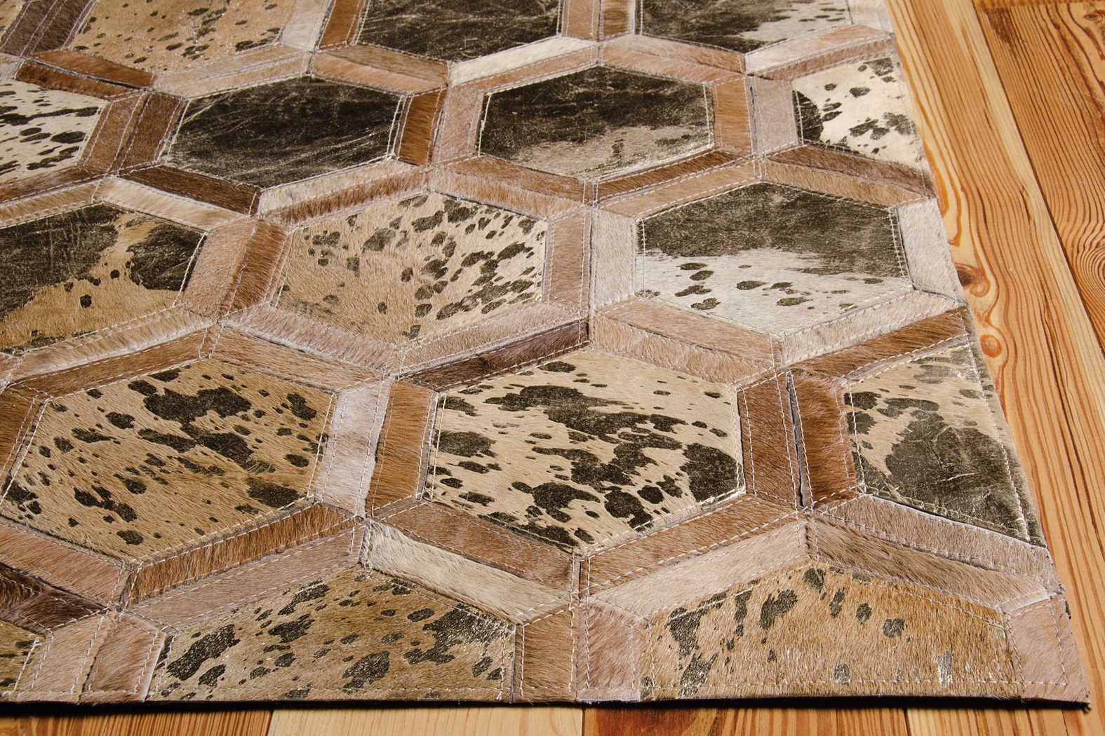 Schimmer Gold 8 x 10 Rug - Thumbnail - Image 3