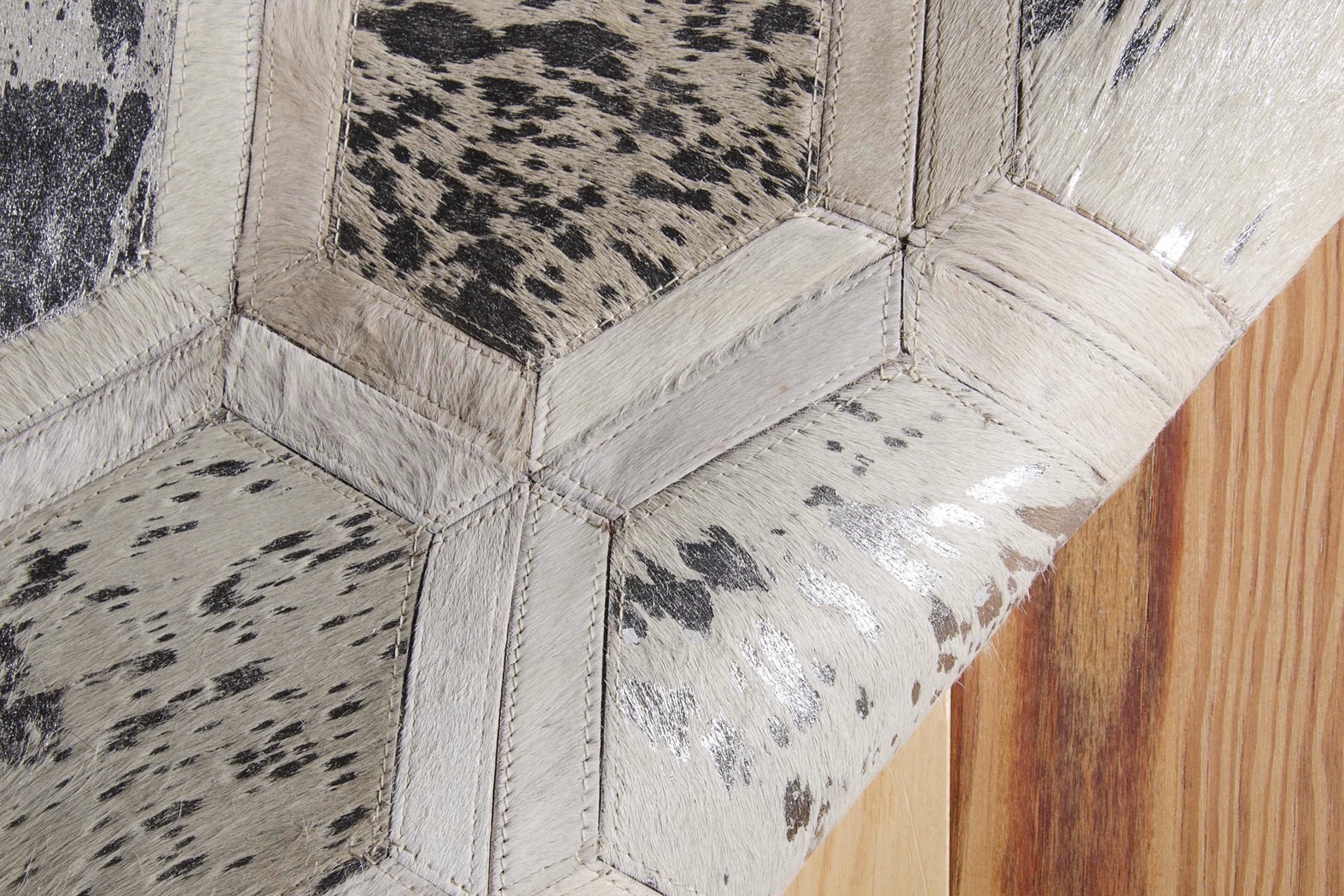 Schimmer White 8' x 10' Rug - Thumbnail - Image 2