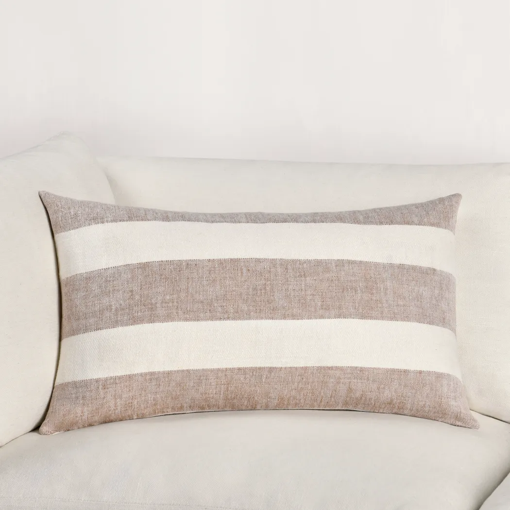 Seaton Brown Lumbar Pillow - Thumbnail - Image 5