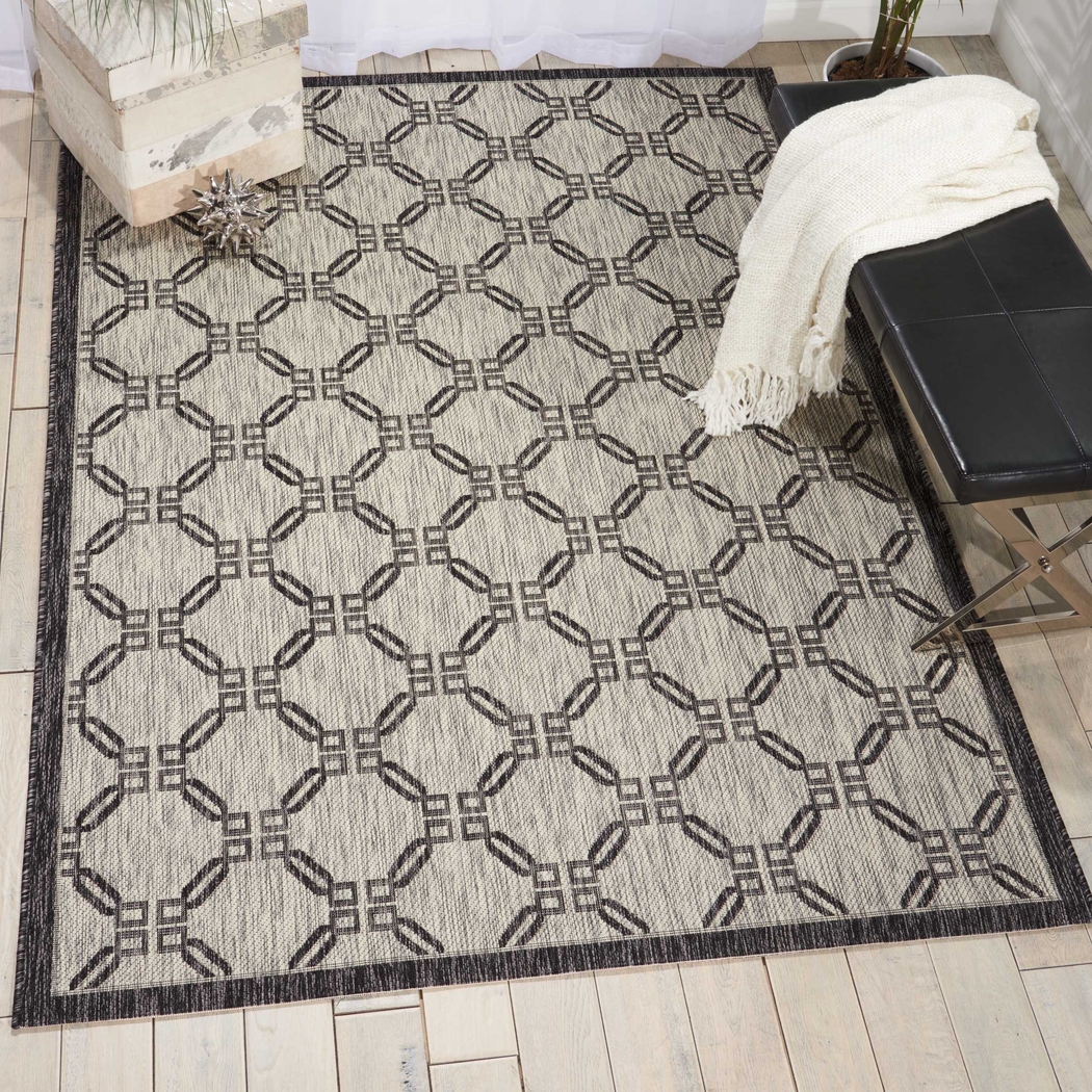 Selia Ivory 5' x 7' Indoor/Outdoor Rug - Thumbnail - Image 5
