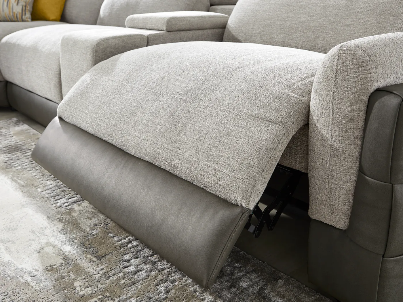 Seneca Falls Gray 6 Pc Dual Power Reclining Sectional - Image 9