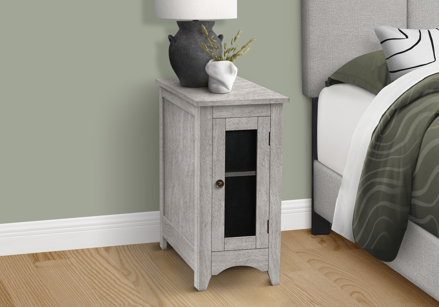 Serin Gray End Table - Thumbnail - Image 2
