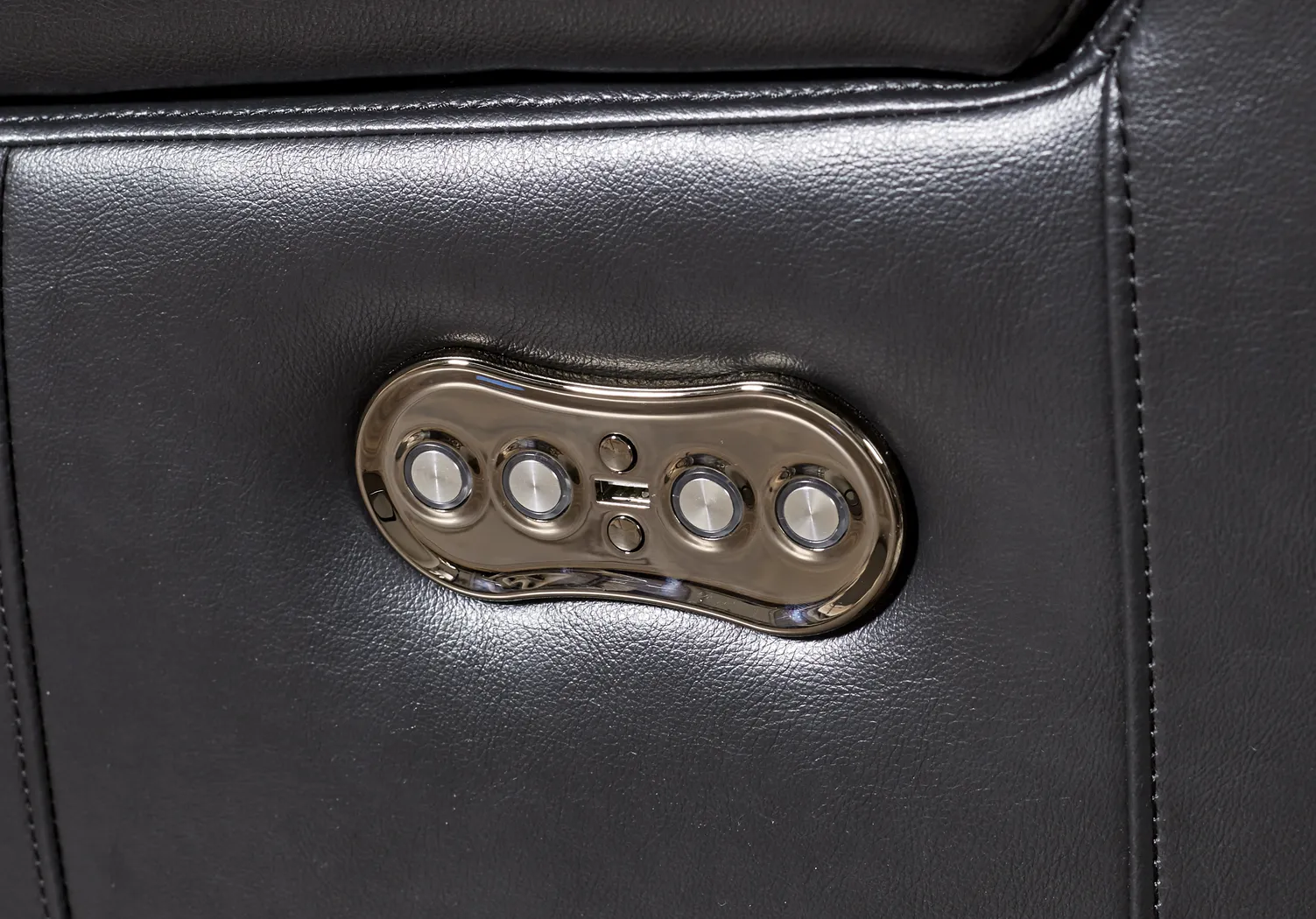 Servillo Black Leather Dual Power Reclining Sofa - Thumbnail - Image 3