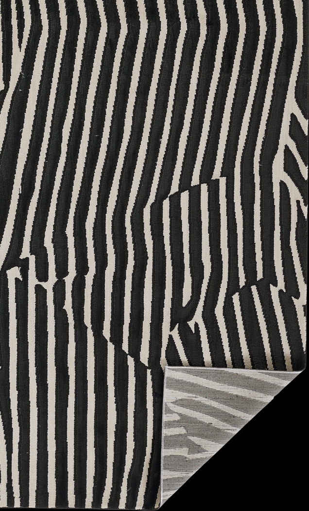 Shadow Black 3'11 x 5'7 Rug - Thumbnail - Image 3