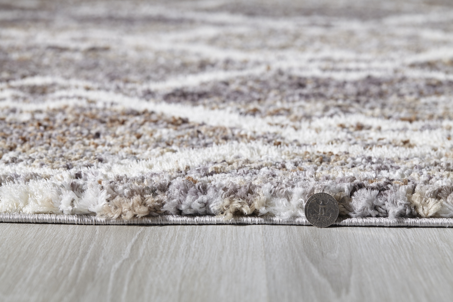 Shauston Gray 5'3 x 7'7 Rug - Thumbnail - Image 4