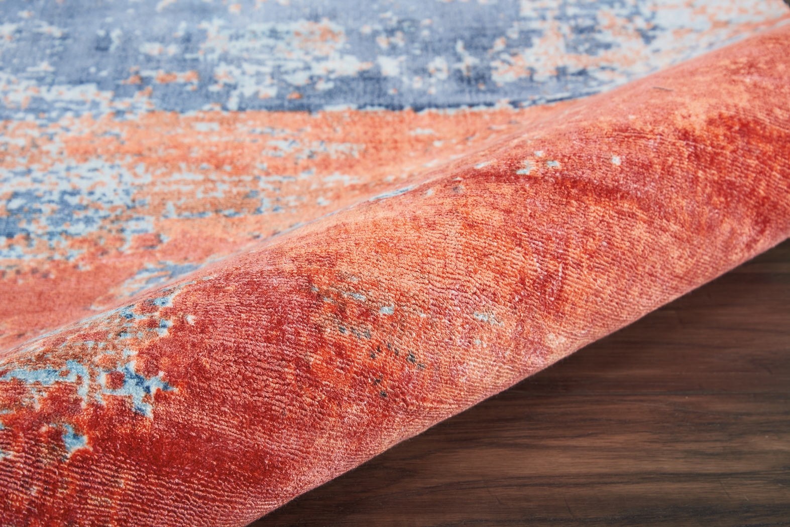 Shenoah Red 2'3 x 8' Runner Rug - Thumbnail - Image 3