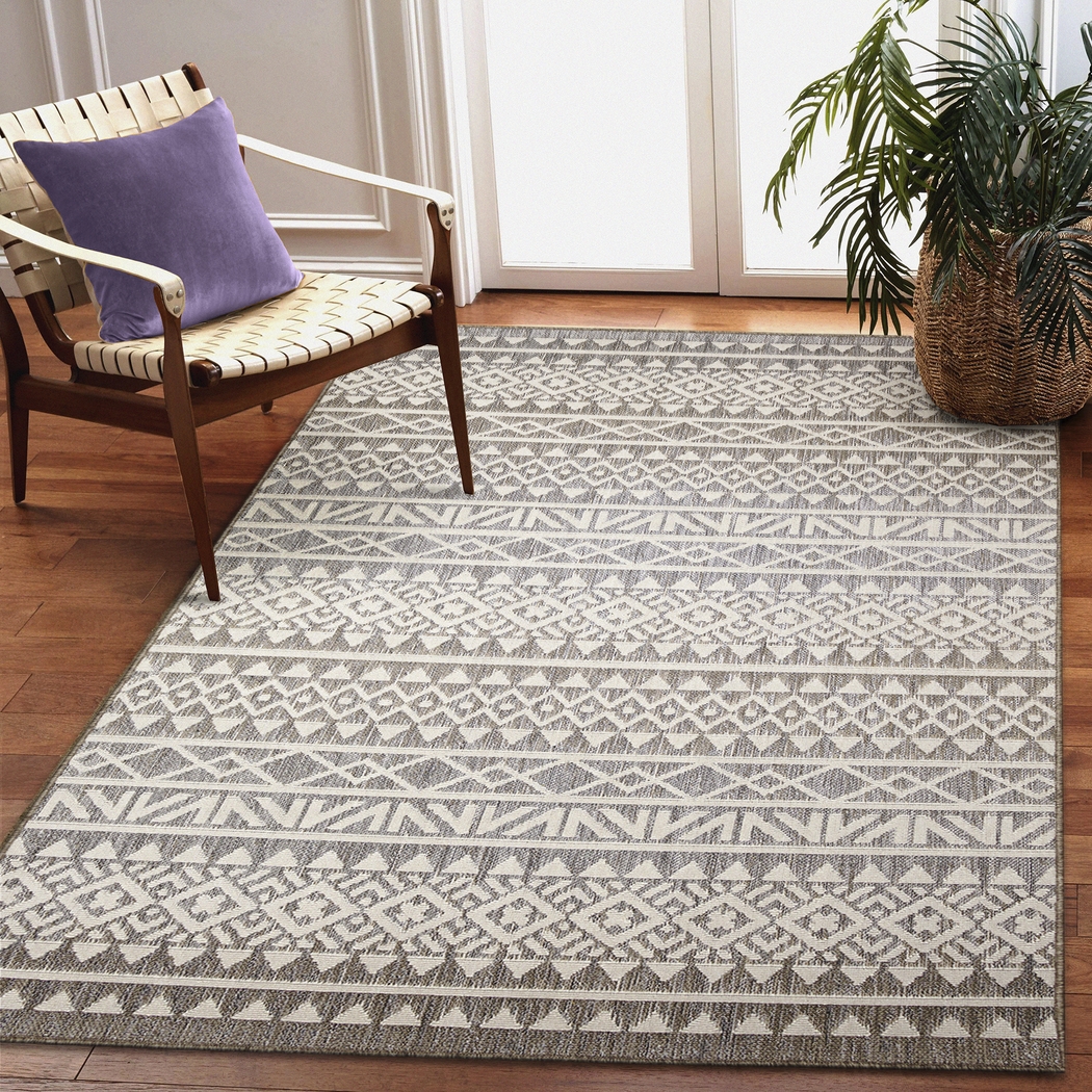 Sherrich Gray 7'10 x 9'10 Indoor/Outdoor Rug - Thumbnail - Image 3