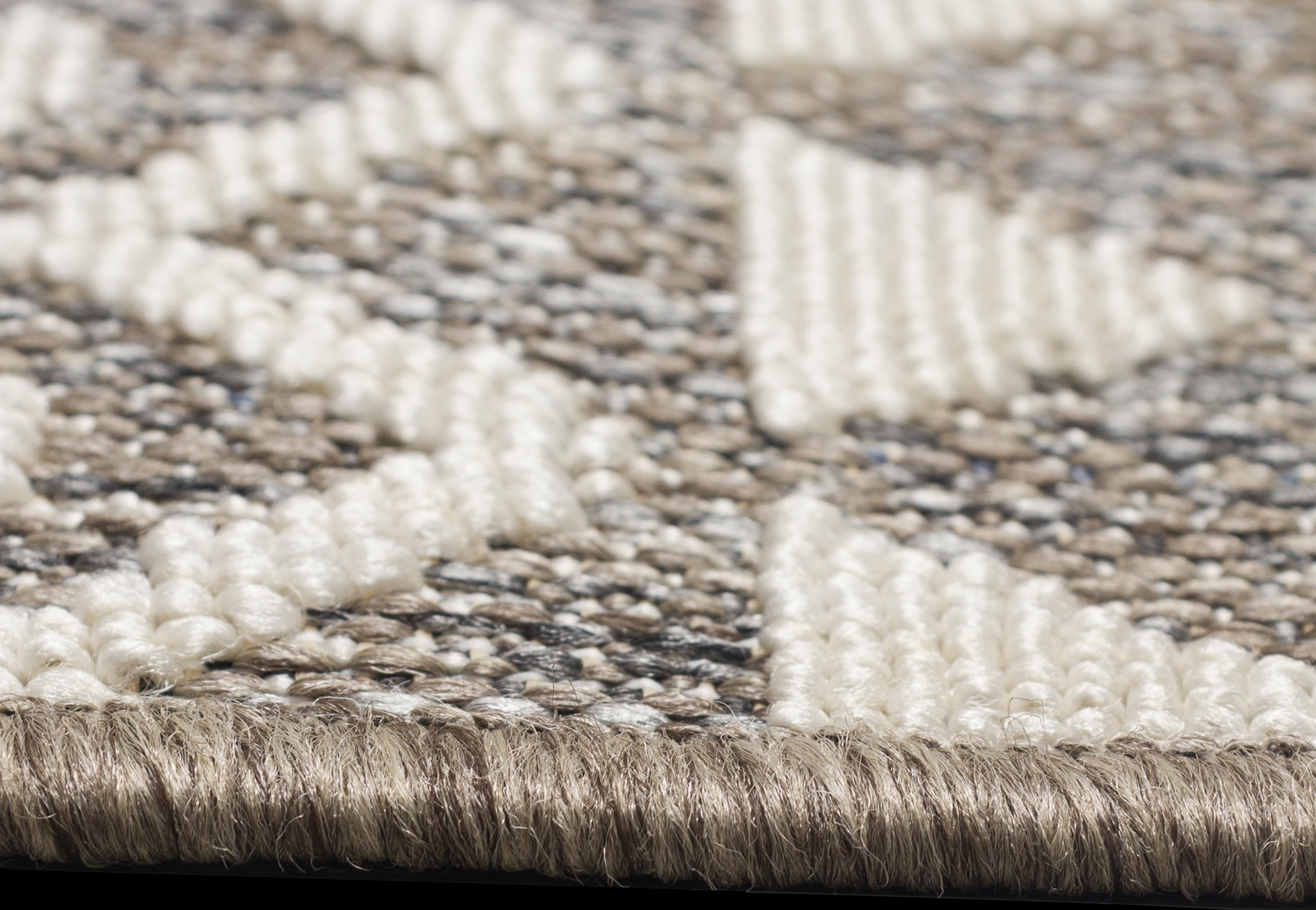 Sherrich Gray 7'10 x 9'10 Indoor/Outdoor Rug - Thumbnail - Image 8