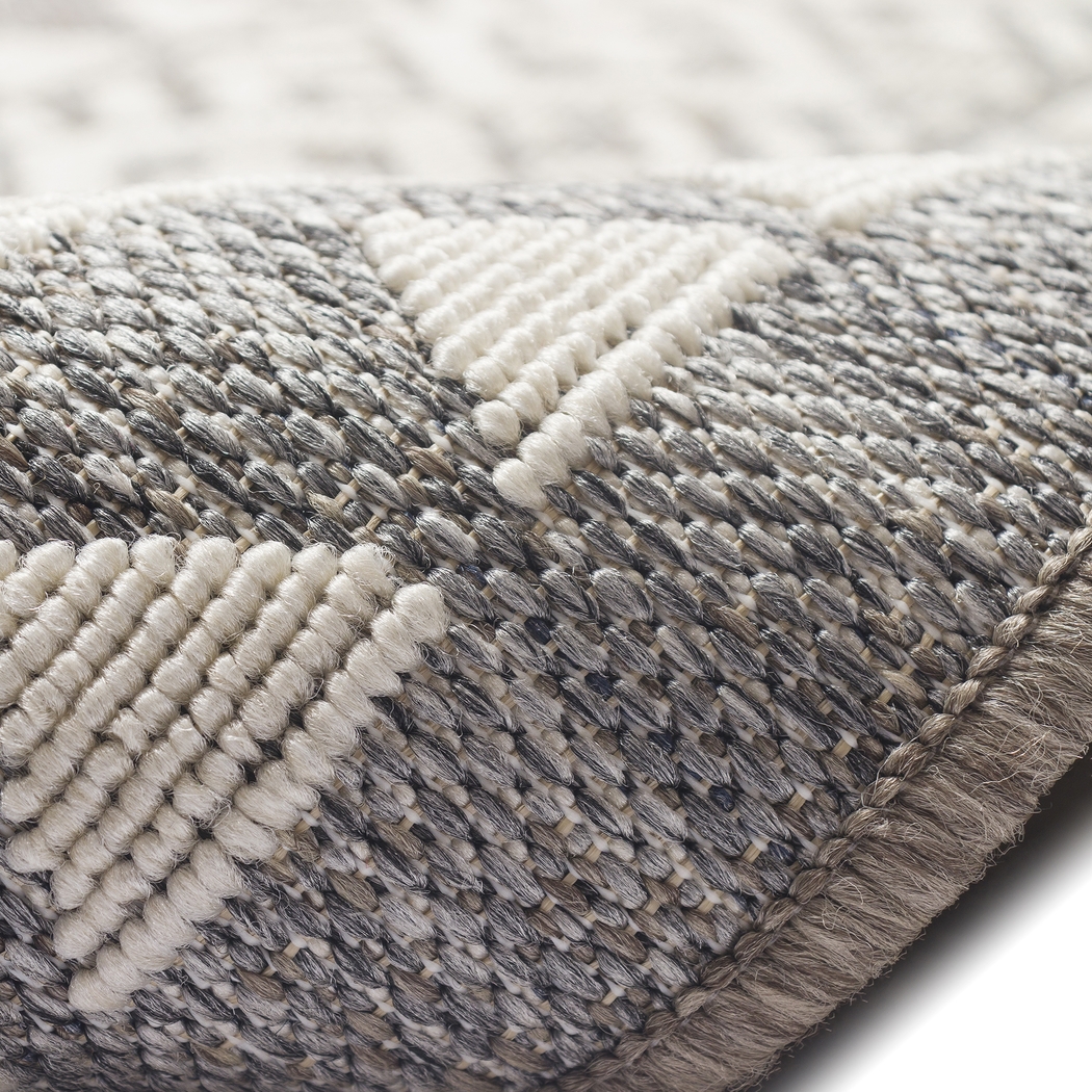 Sherrich Gray 7'10 x 9'10 Indoor/Outdoor Rug - Thumbnail - Image 9