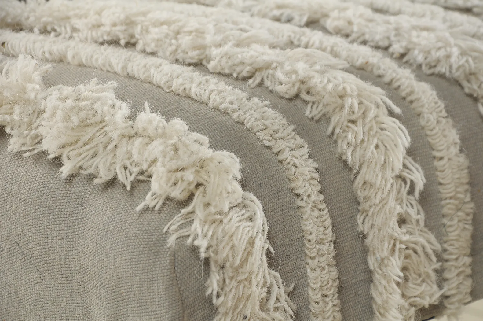 Shimlo Cream/Gray Bench - Image 7