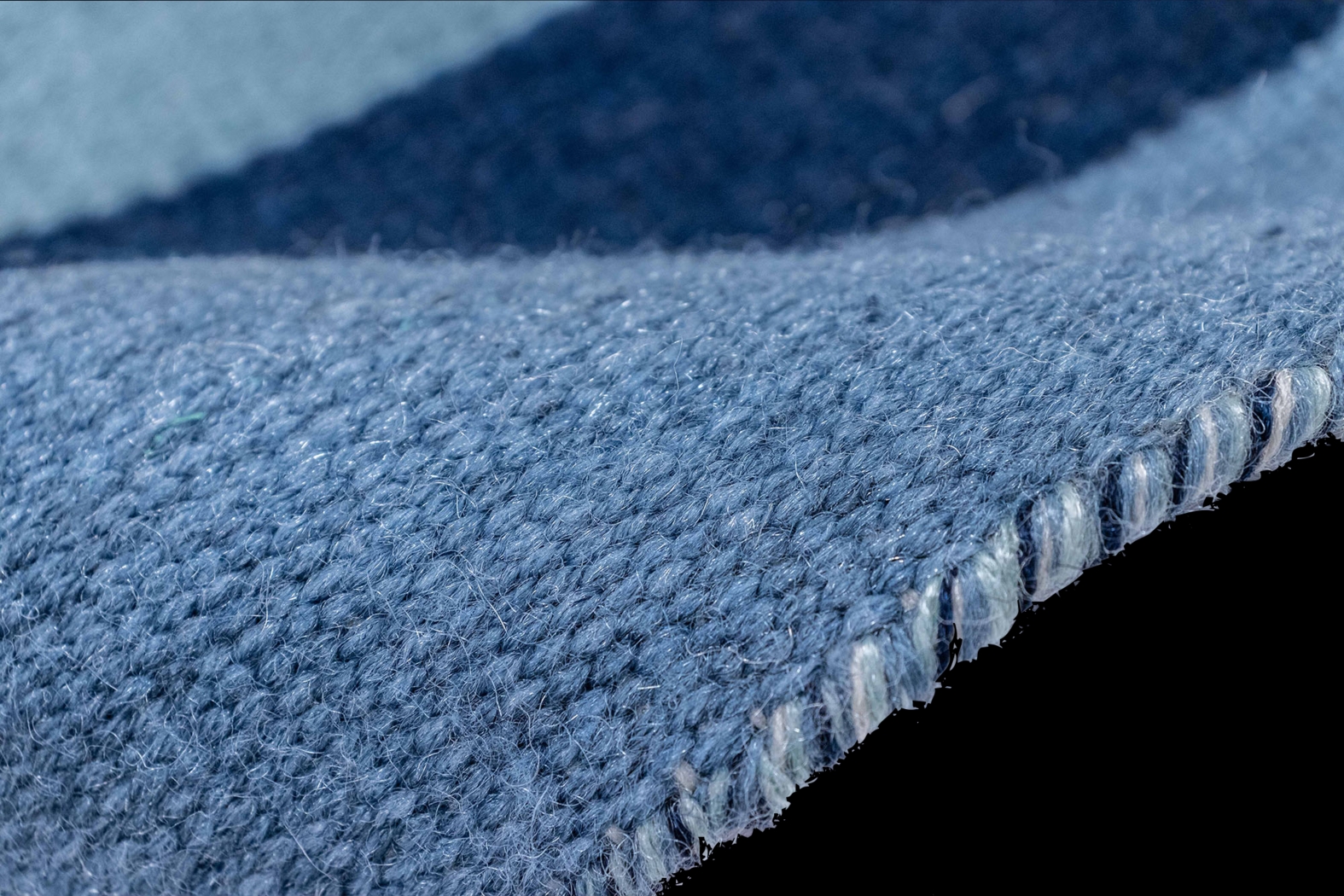 Shirnul Blue 5' x 7'6 Indoor/Outdoor Rug - Thumbnail - Image 6