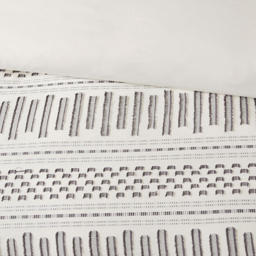 Shrader Ivory 3 Pc Full/Queen Duvet Set - Thumbnail - Image 6