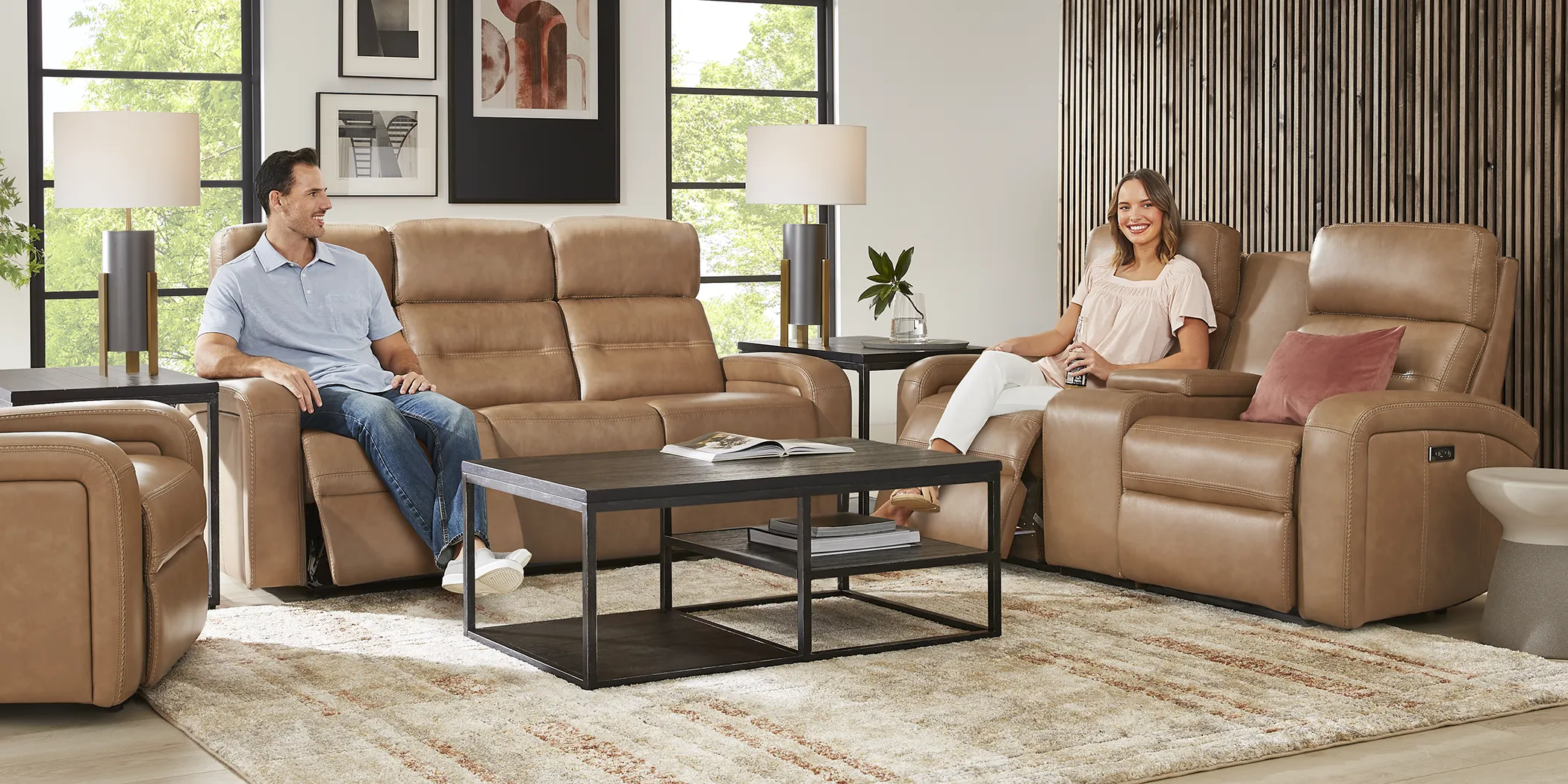 Sierra Madre Saddle Leather 7 Pc Dual Power Reclining Living Room with Reclining Sofa - Thumbnail - Image 2