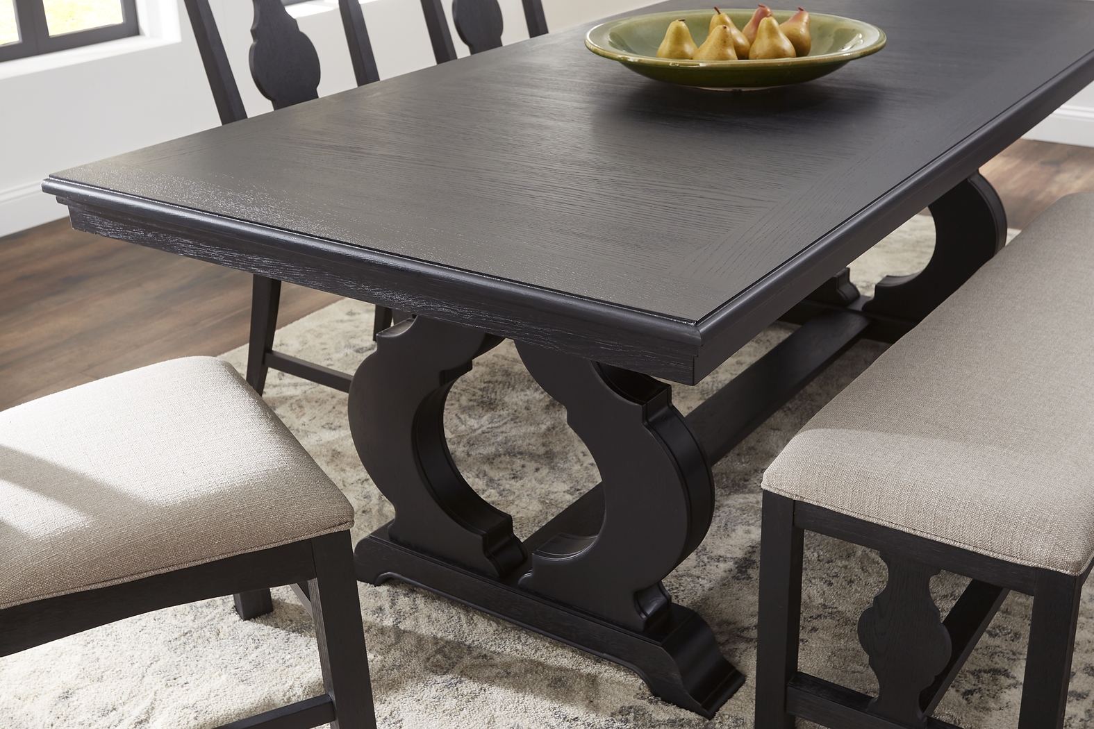 Sillsbee Place Black Rectangle Dining Table - Thumbnail - Image 3
