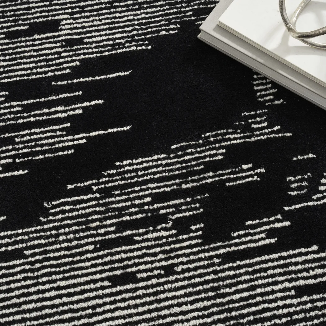 Silver Falls Black 4' x 6' Rug - Thumbnail - Image 7