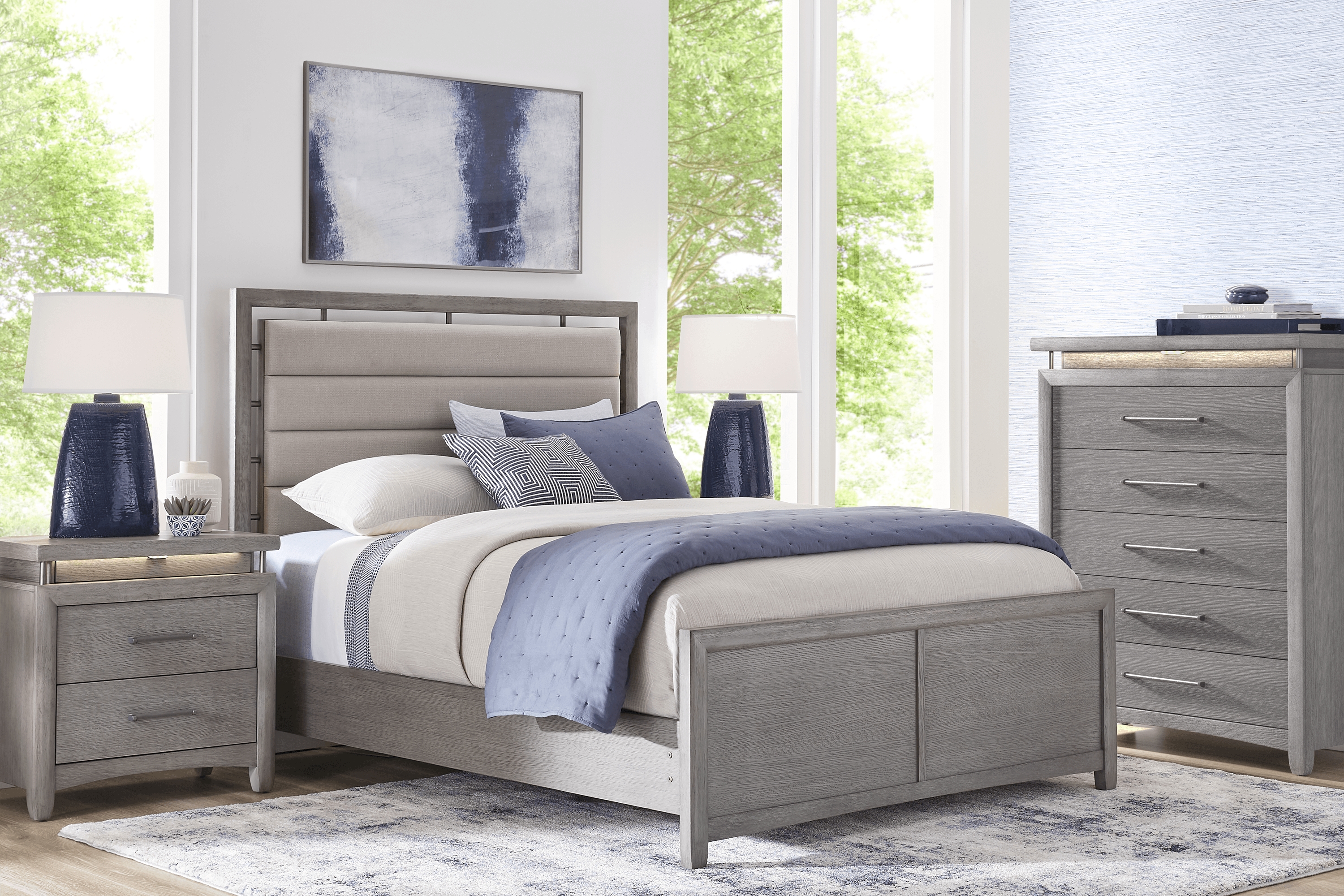Broadmore Light Gray 5 Pc Upholstered King Bedroom - Thumbnail - Image 1