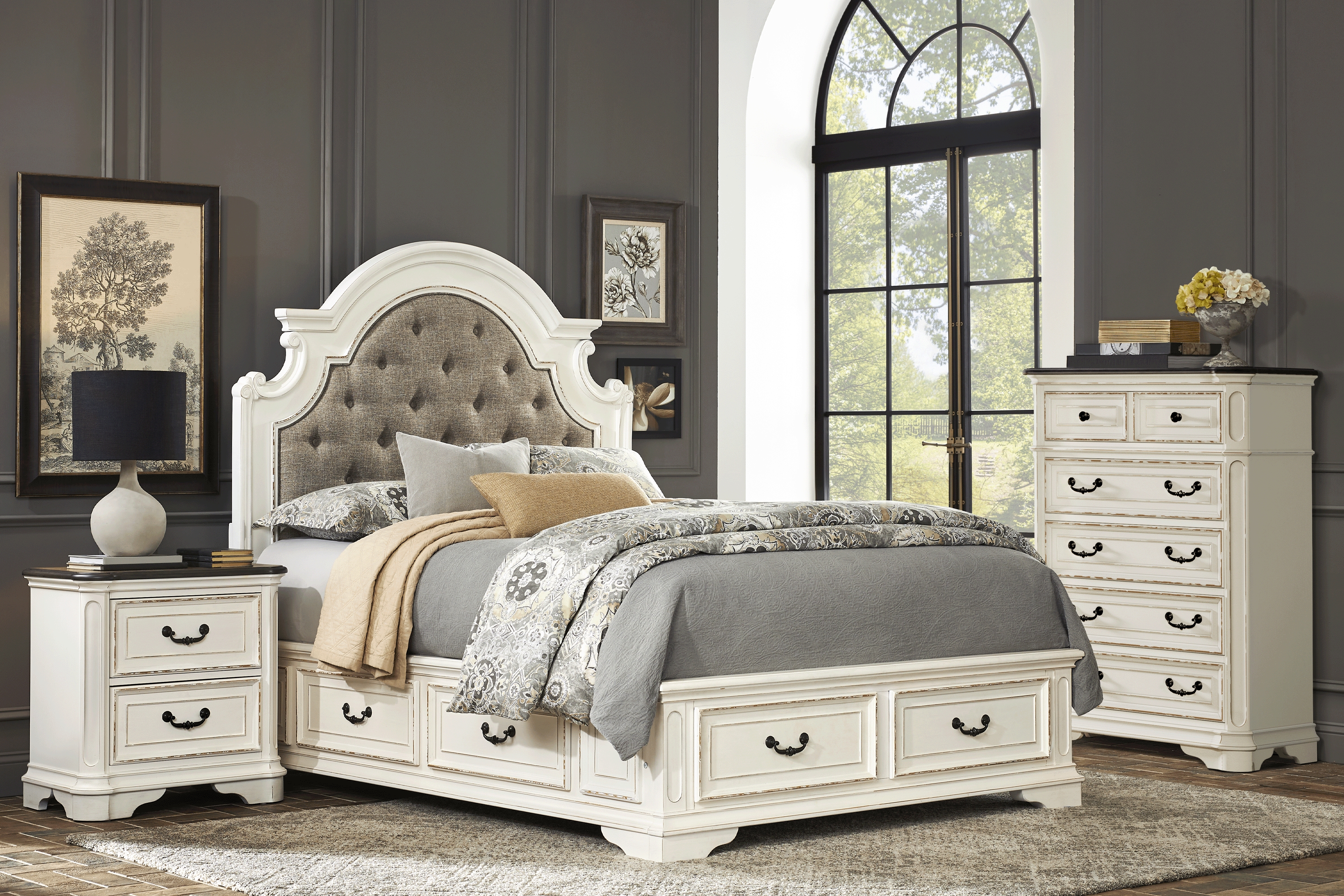 Marien Park White Lift Top Chest - Thumbnail - Image 2