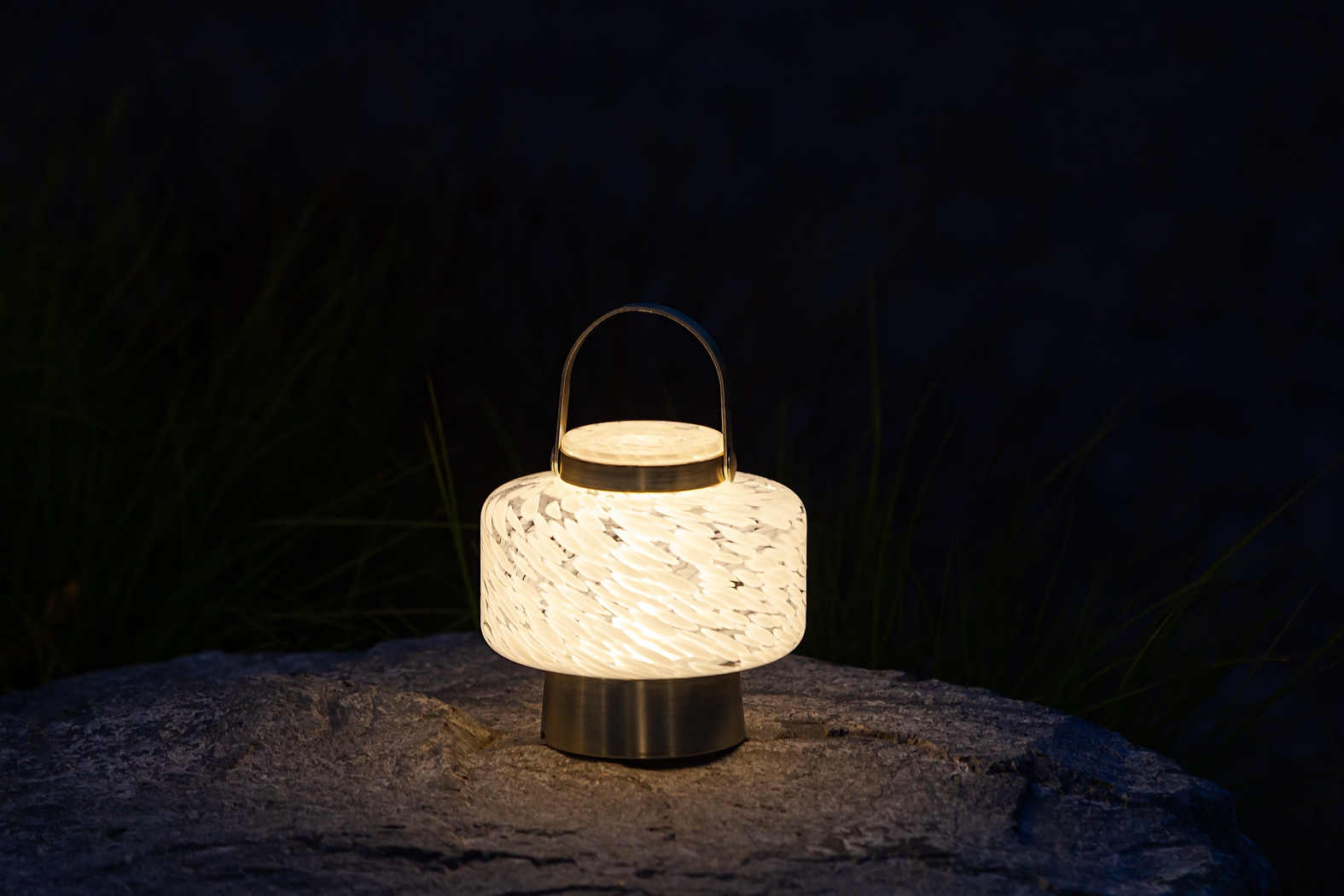 Smay Avenue Indoor/Outdoor White Rechargeable Lantern - Thumbnail - Image 12