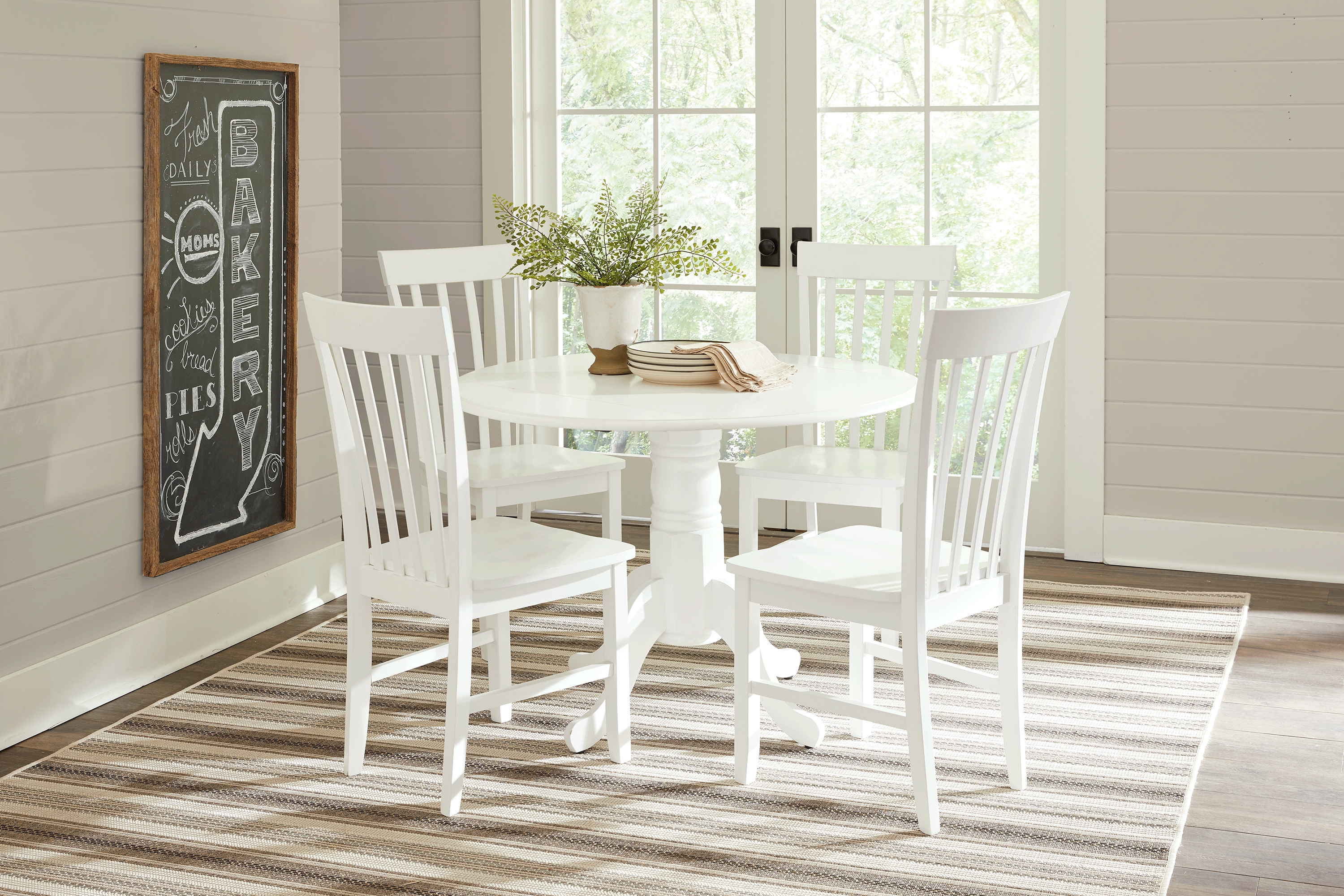Smithtown White 5 Pc Round Dining Set - Thumbnail - Image 1