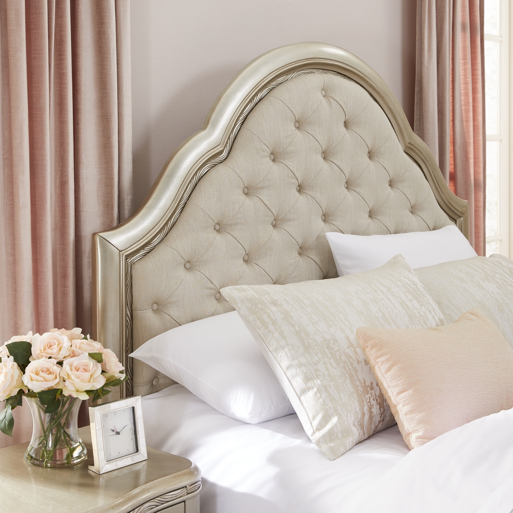 La Reina Silver 3 Pc King Upholstered Bed - Thumbnail - Image 2