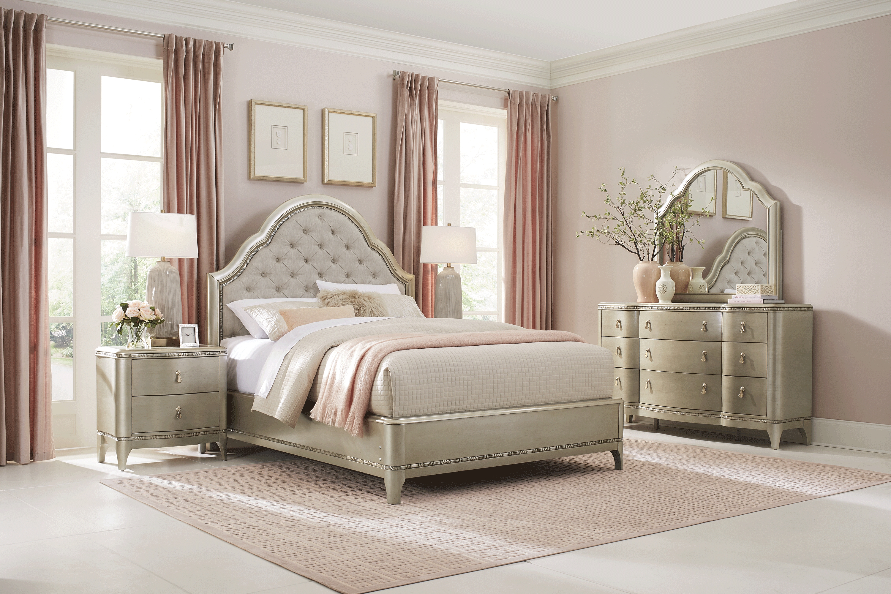 La Reina Silver 5 Pc Queen Upholstered Bedroom - Thumbnail - Image 1