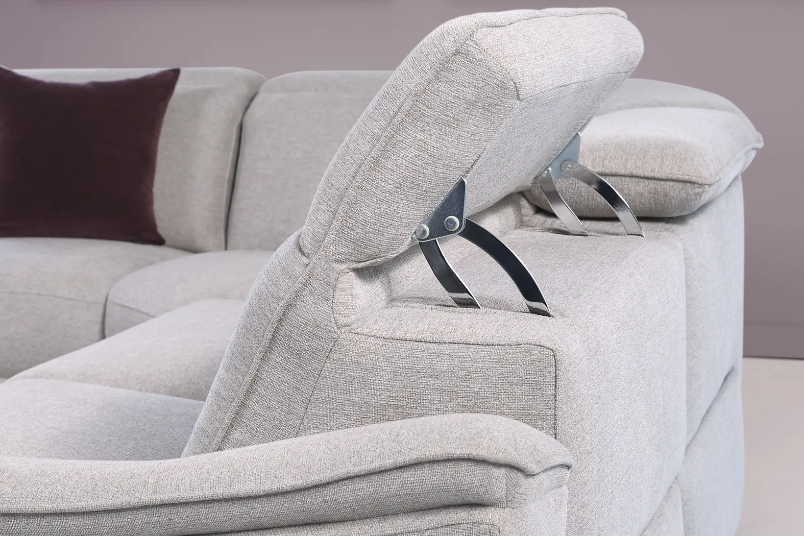 Turano Gray 6 Pc Dual Power Reclining Sectional - Image 6