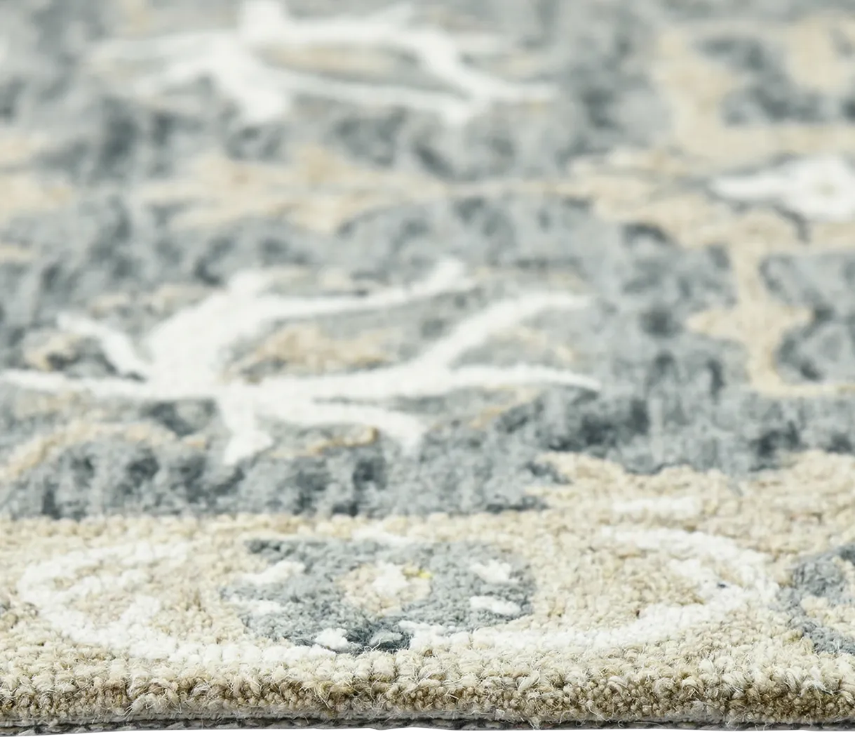 Soline Gray 5' x 8' Rug - Thumbnail - Image 3