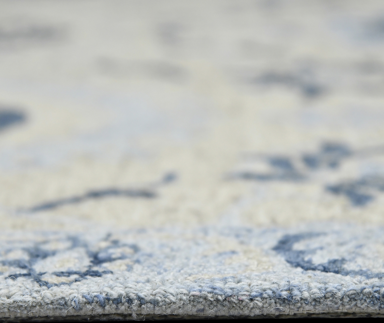 Soline Light Blue 8' x 10' Rug - Thumbnail - Image 5