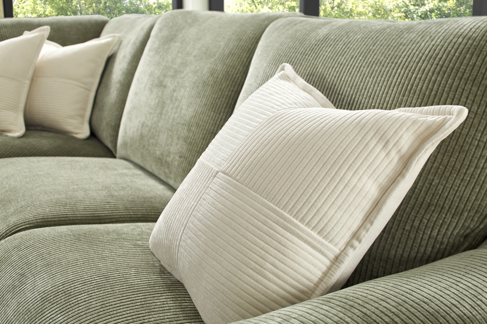 Somerset Green 9 Pc Dual Power Reclining Sectional Living Room - Thumbnail - Image 5