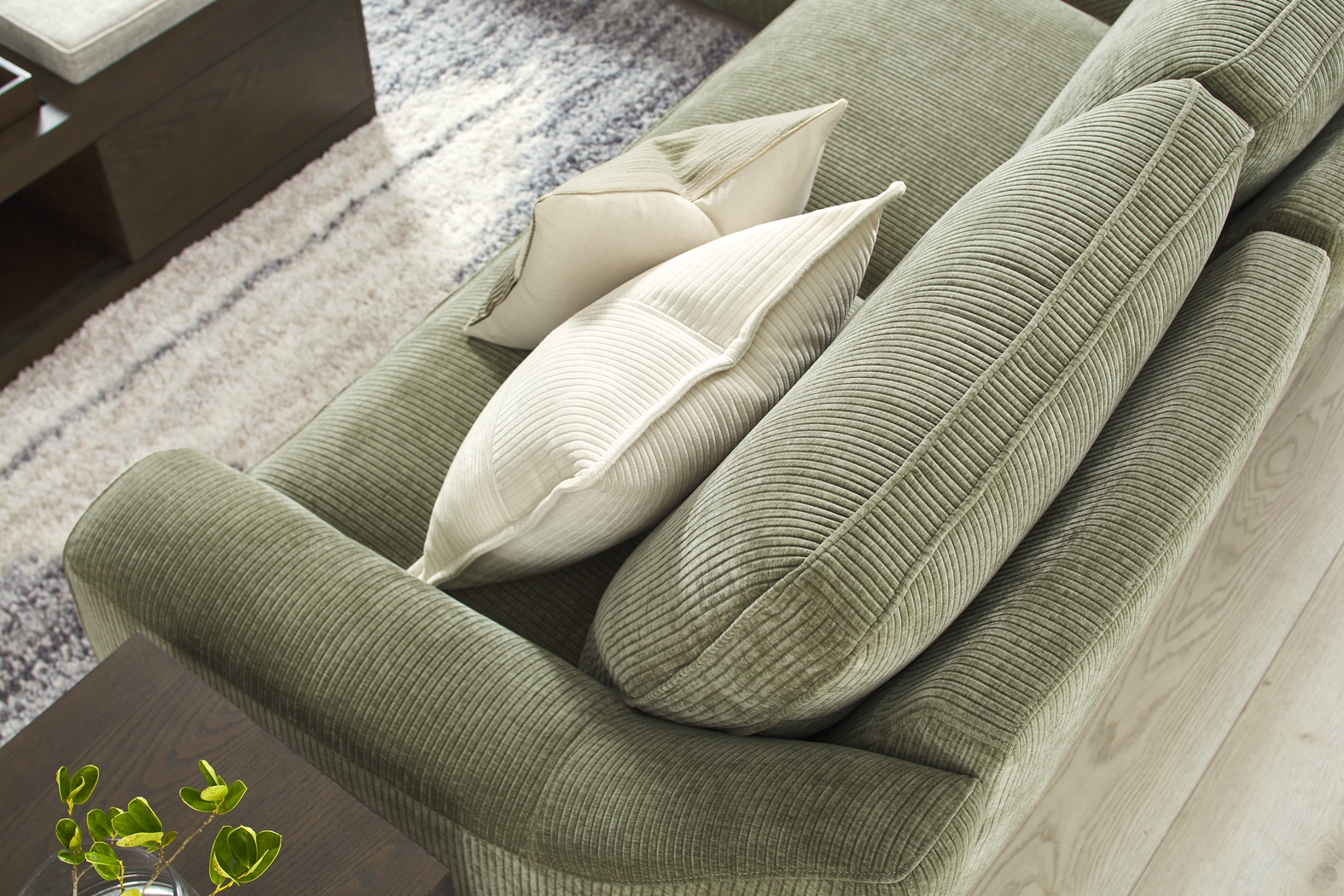 Somerset Green 9 Pc Dual Power Reclining Sectional Living Room - Thumbnail - Image 8