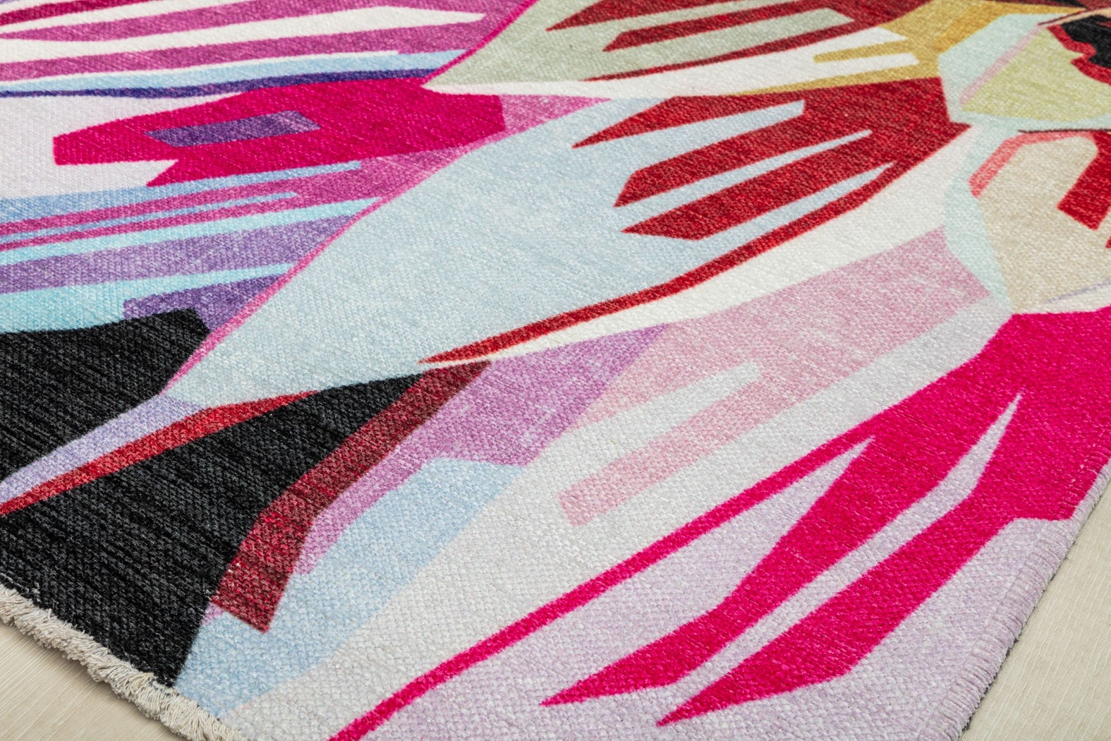 Sotidala Black/Multi 7'10 x 10' Rug - Thumbnail - Image 5