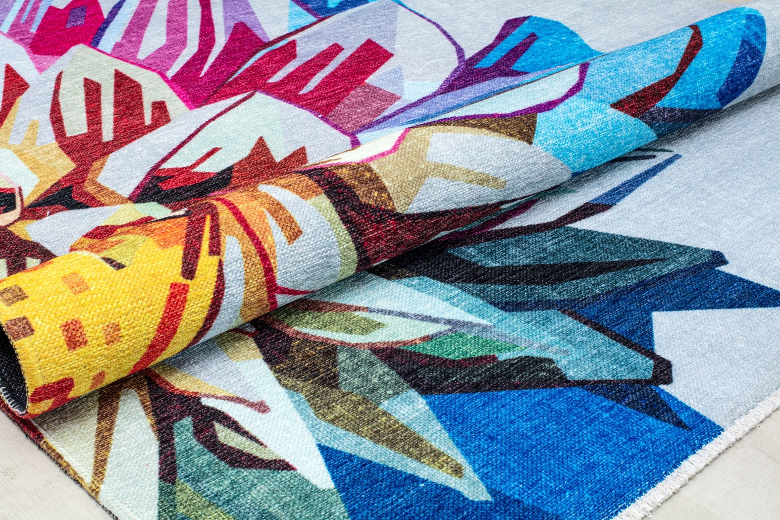 Sotidala Gray 7'10 x 10' Rug - Thumbnail - Image 6