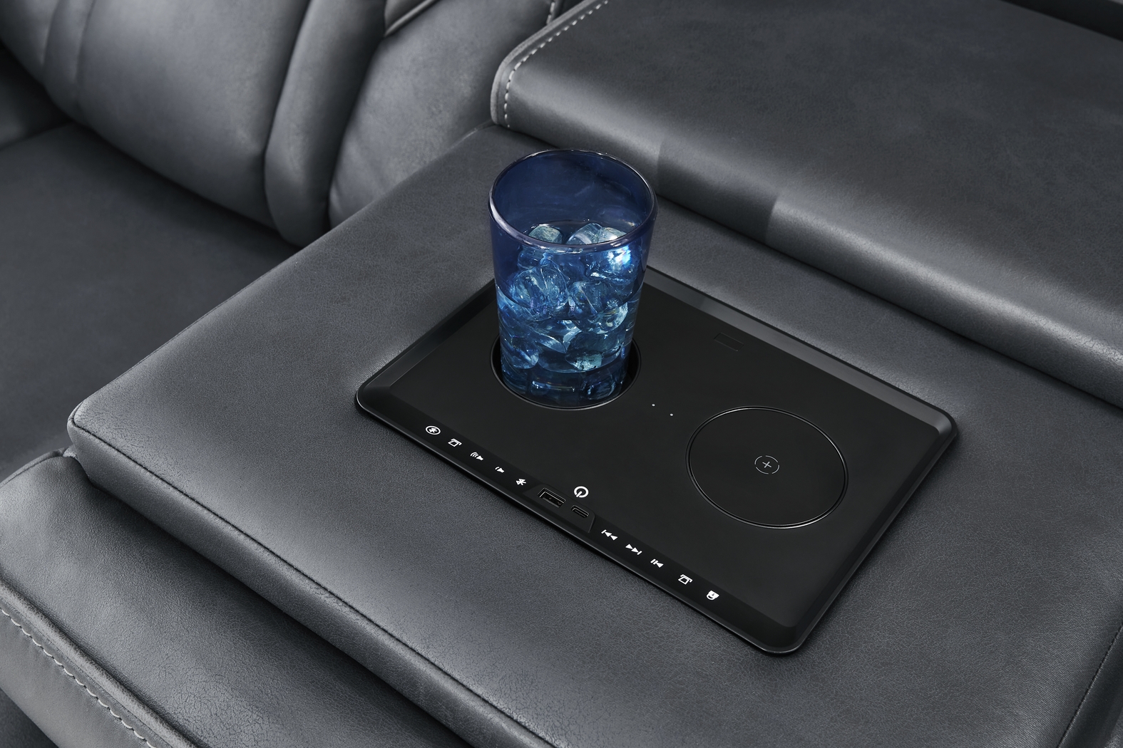 Southlake Navy 8 Pc Living Room with Triple Power Reclining Sofa - Thumbnail - Image 8