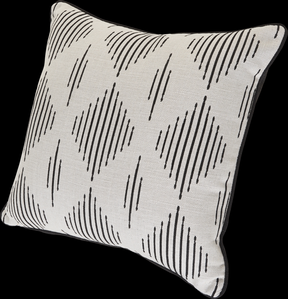 Spinner Diamond Onyx Indoor/Outdoor Pillow, Set of 2 - Thumbnail - Image 2