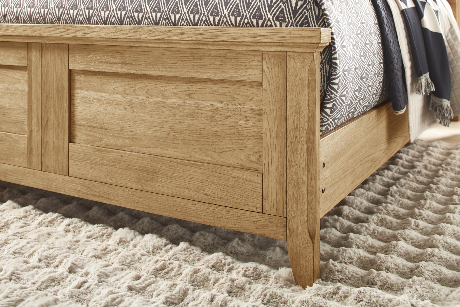 Springville Natural 5 Pc Queen Panel Bedroom - Thumbnail - Image 4