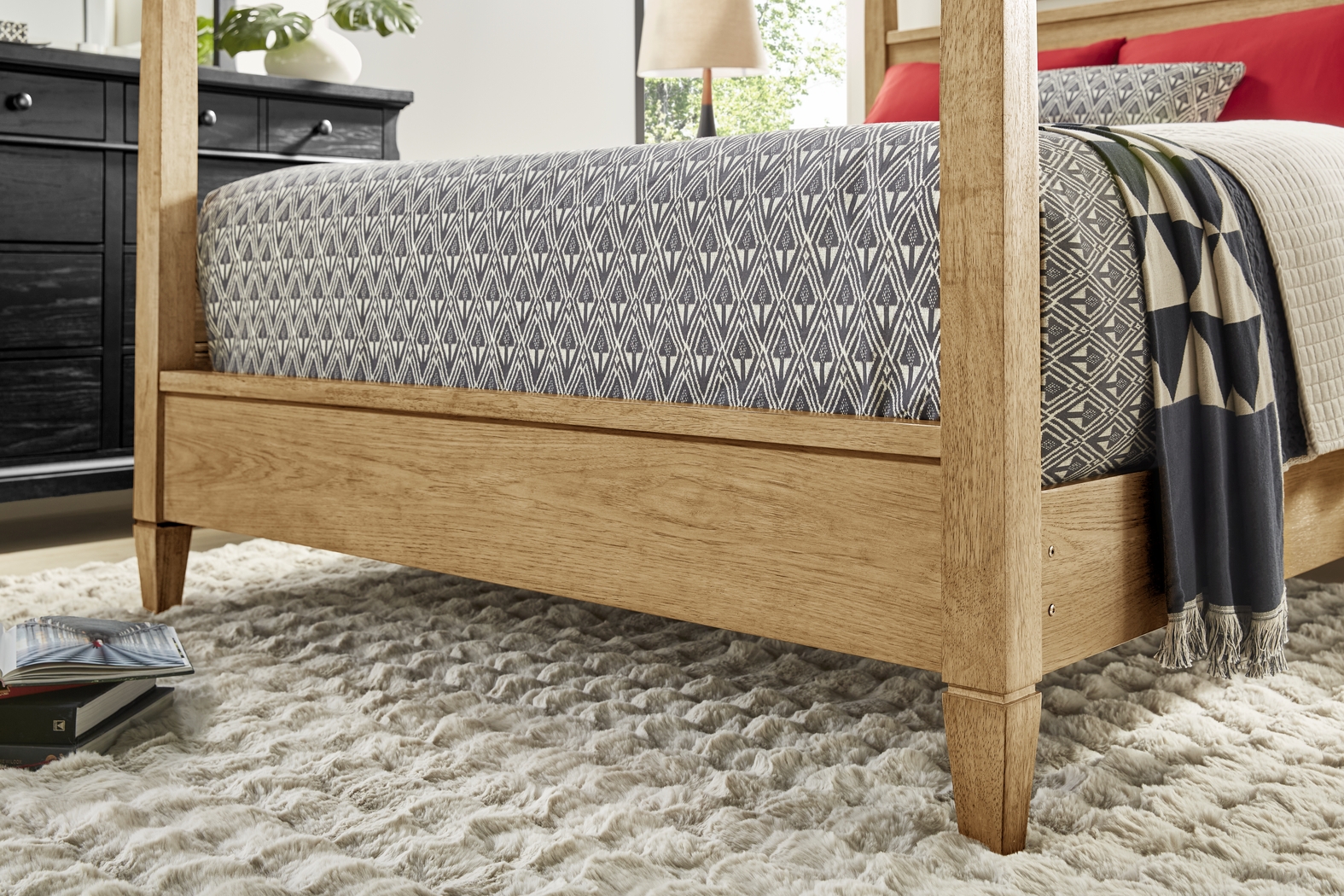 Springville Natural 5 Pc Queen Poster Bedroom - Thumbnail - Image 4