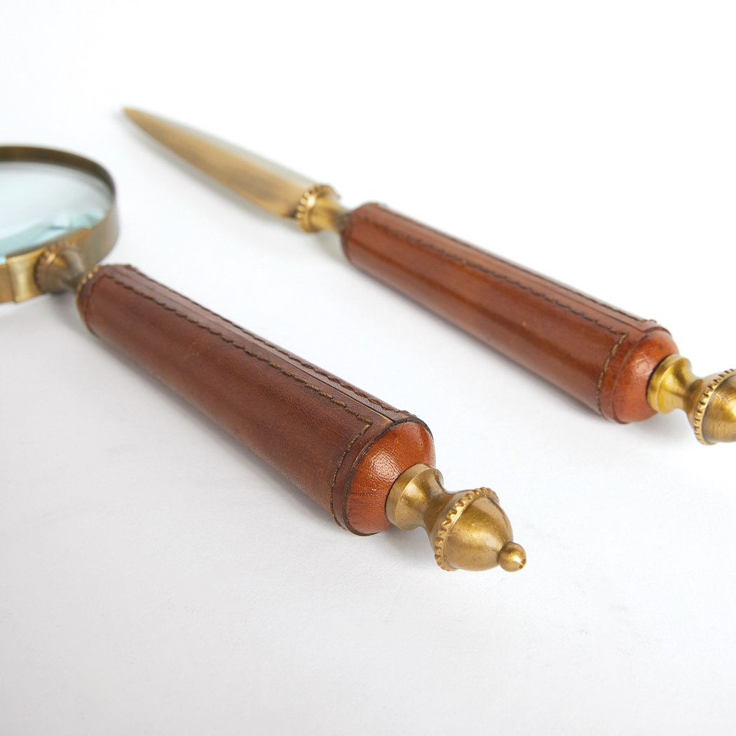 Stablewell Brown Desk Set - Thumbnail - Image 2