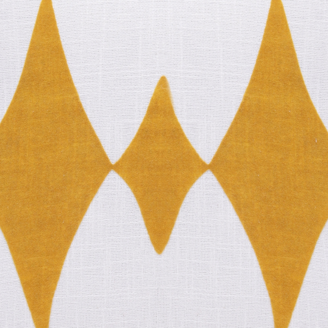 Stacy Garcia Vril Yellow/White Accent Pillow - Thumbnail - Image 8