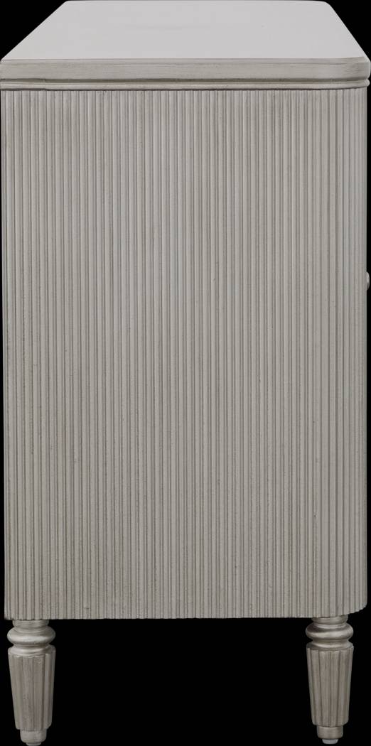 Staffwood Champagne Credenza - Thumbnail - Image 6