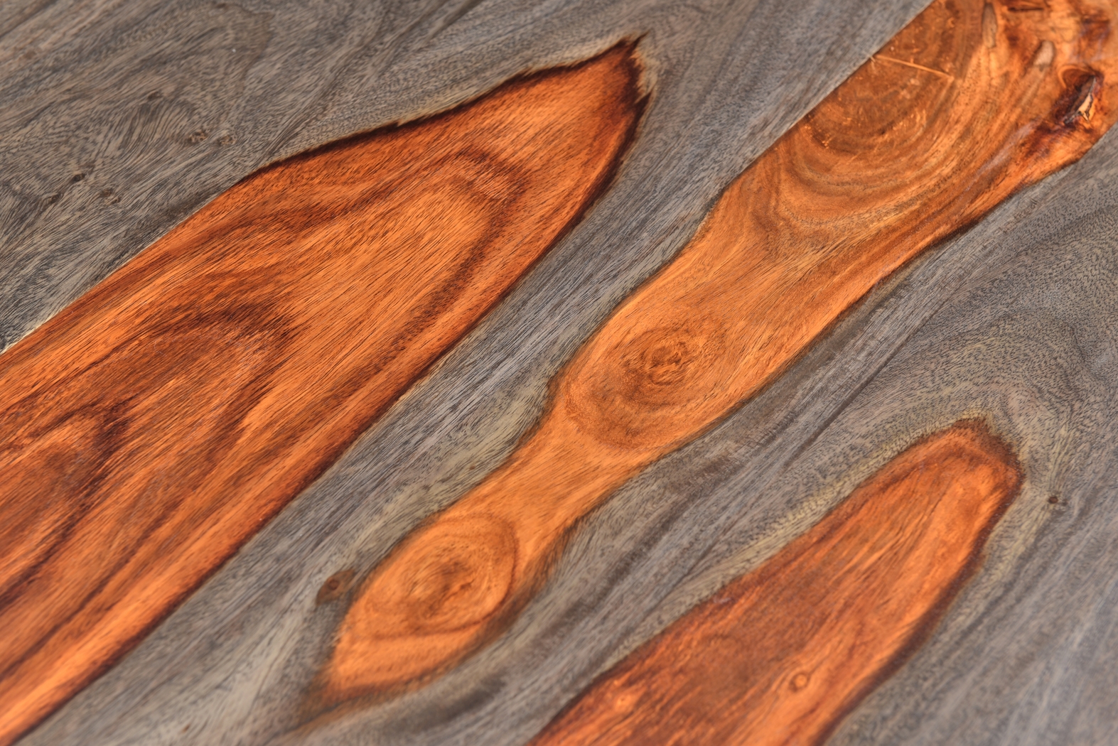 Stanhurst Brown End Table - Thumbnail - Image 4