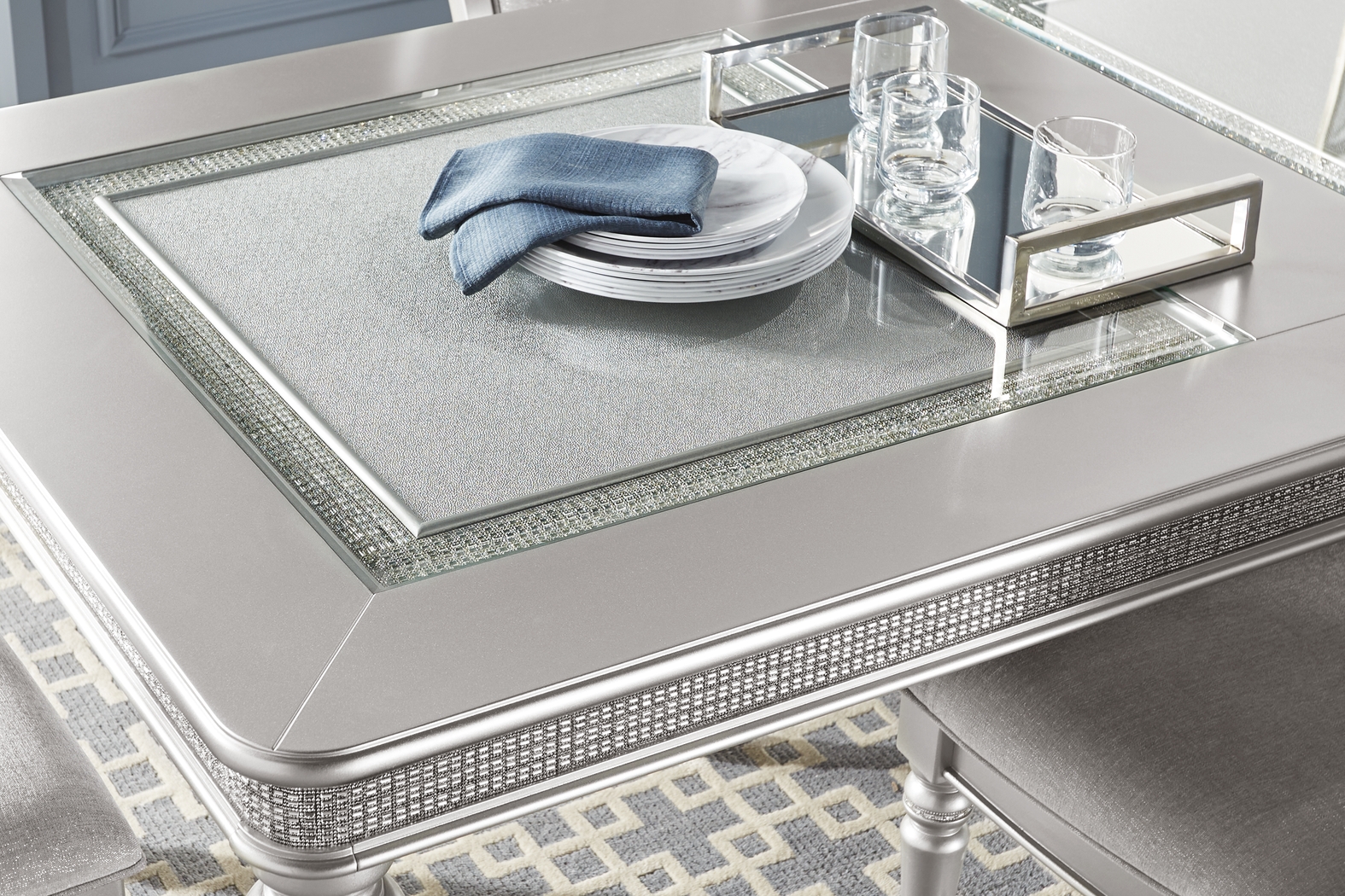 Starlet Lane Silver 5 Pc Rectangle Dining Room - Thumbnail - Image 3