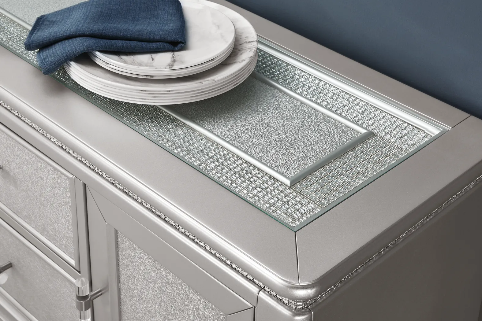 Starlet Lane Silver Server - Thumbnail - Image 4