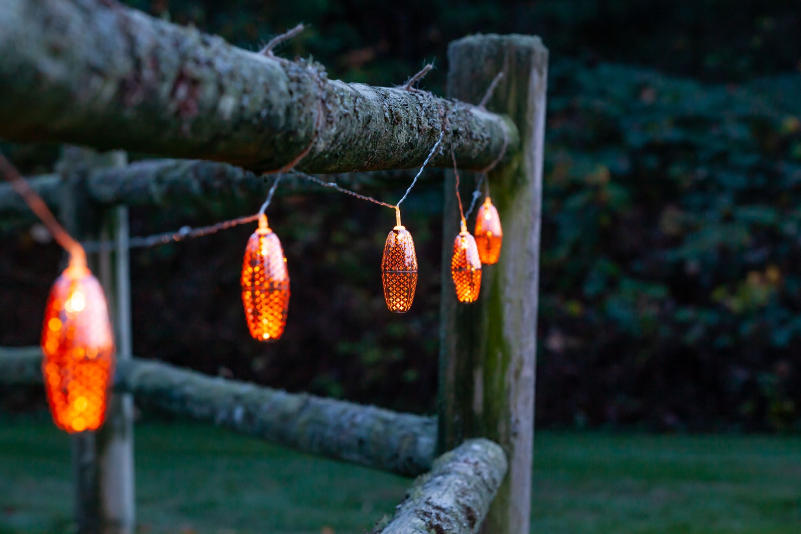 Starry Notes Copper Outdoor Solar String Lights - Thumbnail - Image 6