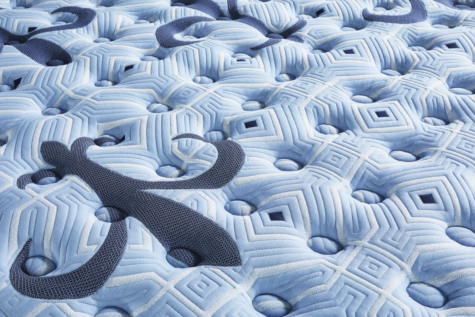 Stearns and Foster Estate Firm Pillow Top King Mattress - Thumbnail - Image 3