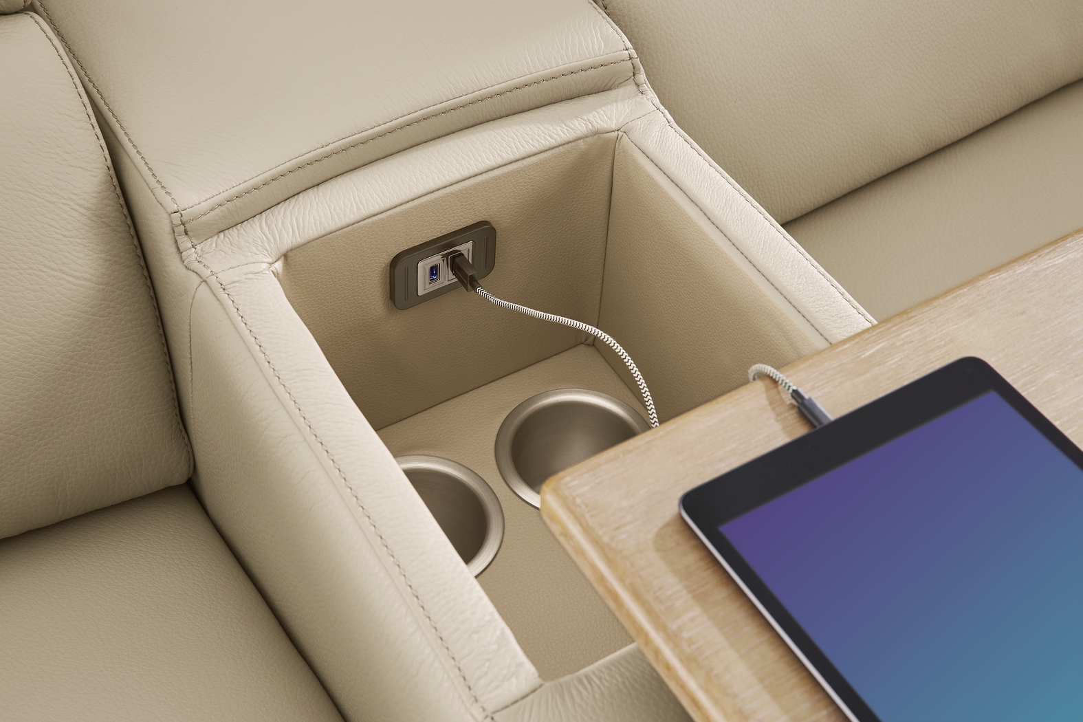 Stefano Taupe Leather 7 Pc Dual Power Reclining Sectional - Thumbnail - Image 4