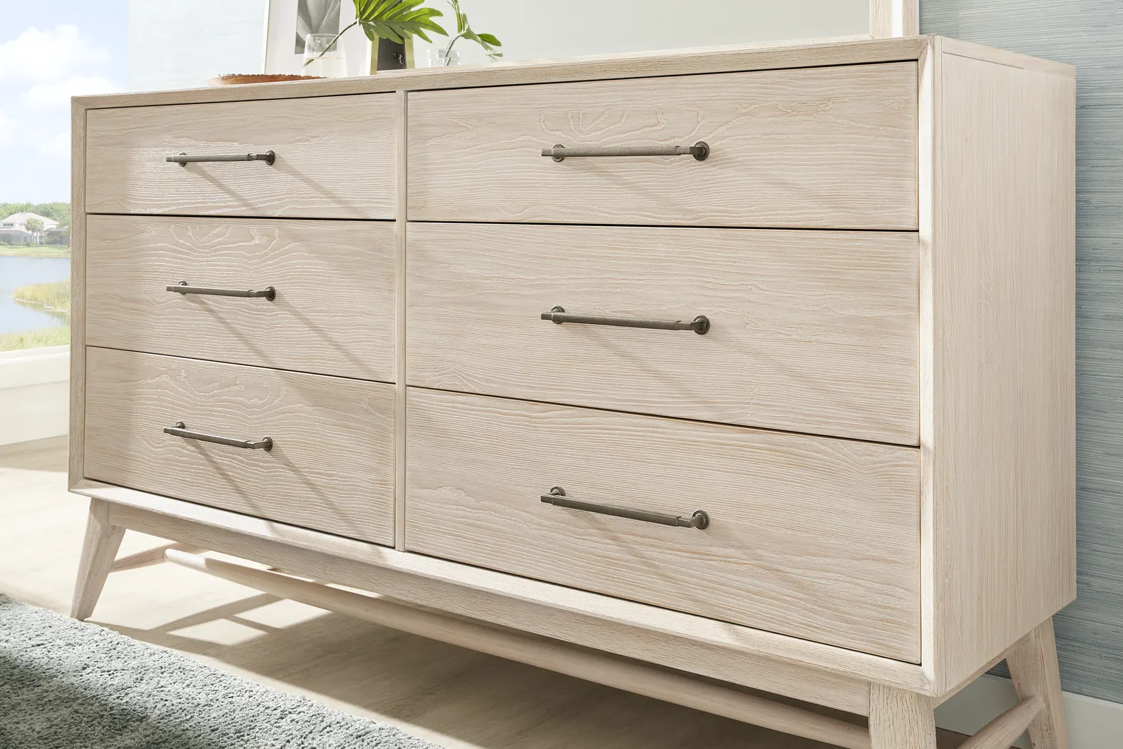 Sterling Grove White 7 Pc King Spindle Bedroom - Thumbnail - Image 8