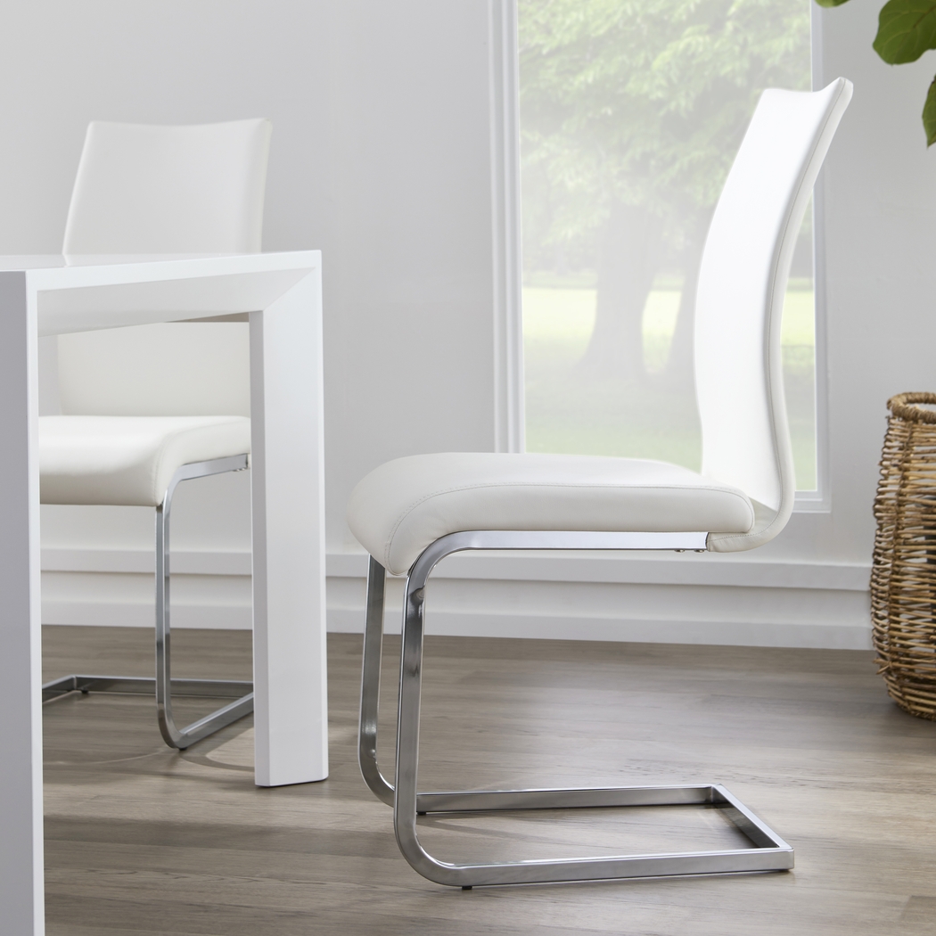 Stiney White Dining Chair, Set of 4 - Thumbnail - Image 4