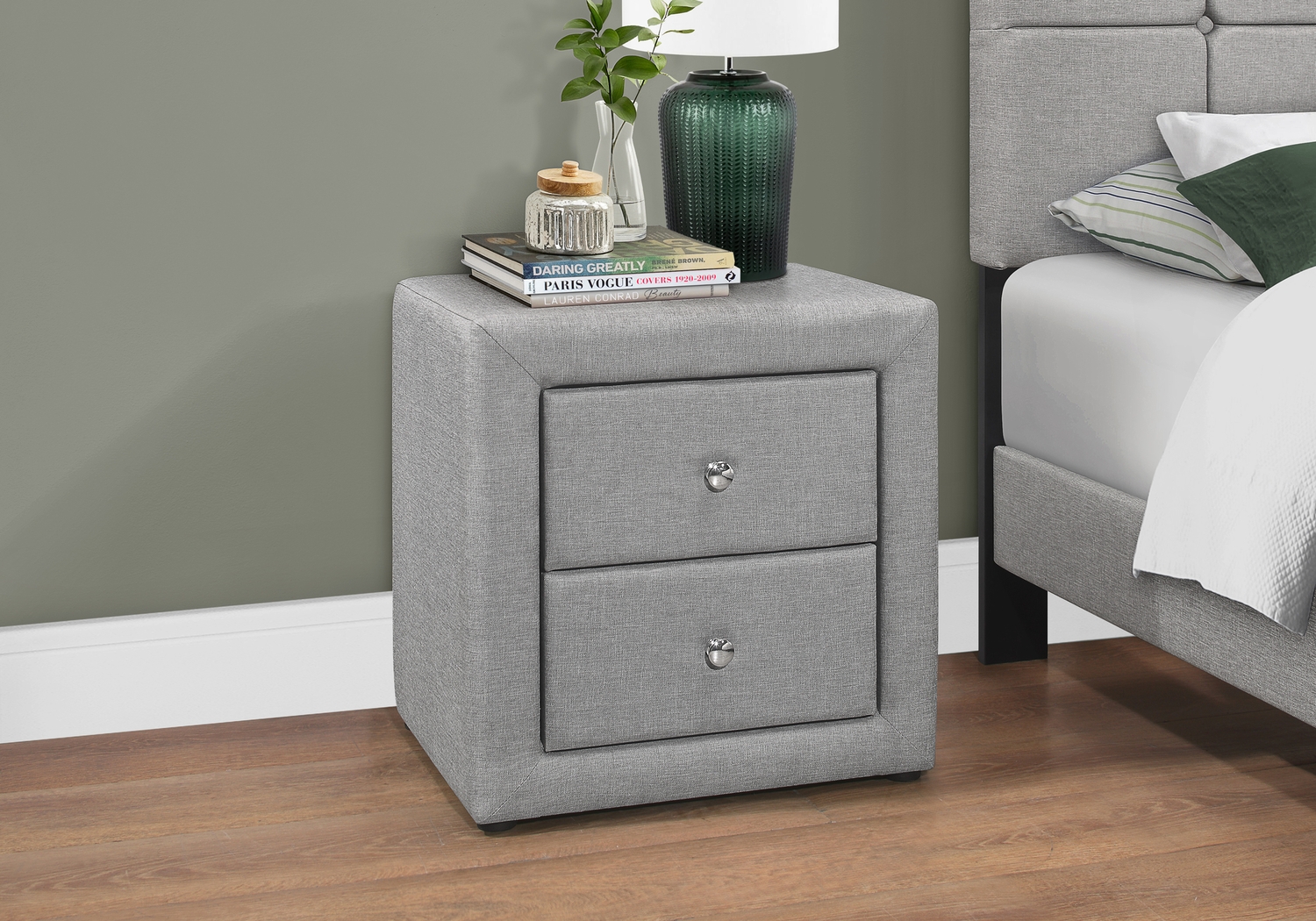 Stomner Light Gray Nightstand - Thumbnail - Image 4