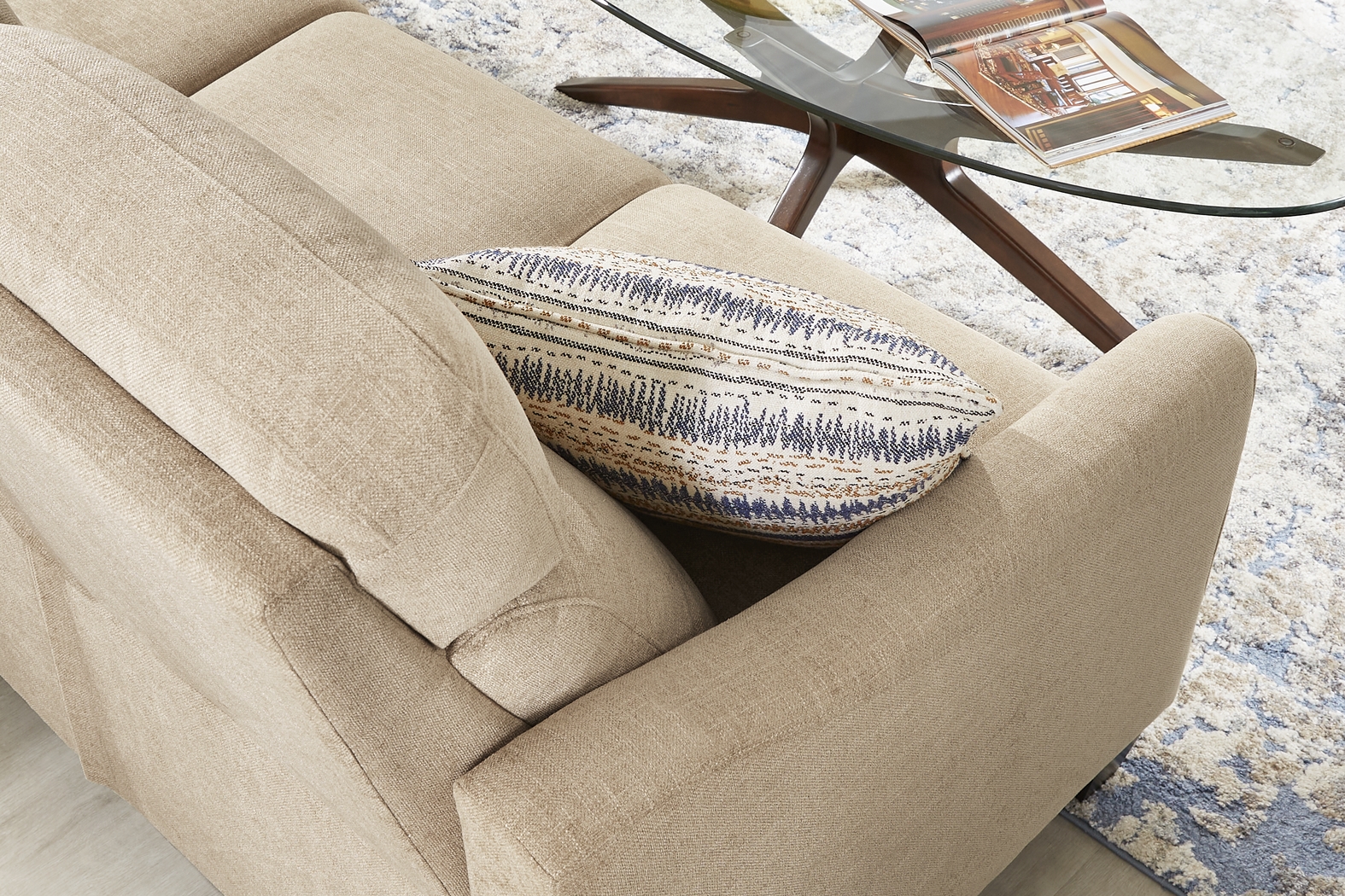 Stonecrest Camel 5 Pc Dual Power Reclining Living Room - Thumbnail - Image 4